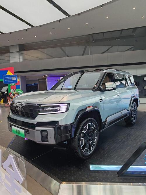 惠州4比亚迪方程豹硬派越野的爆款，英菲尼迪35周年与你共成长