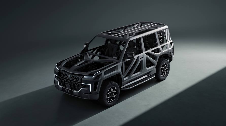 惠州4仰望U8硬派越野的科技魅力，国能汽车对传统燃油车市场的冲击